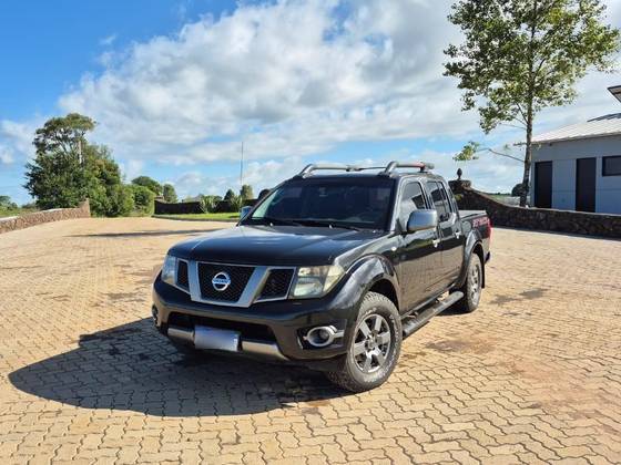 NISSAN FRONTIER 2.5 SV ATTACK 4X2 CD TURBO ELETRONIC DIESEL 4P MANUAL